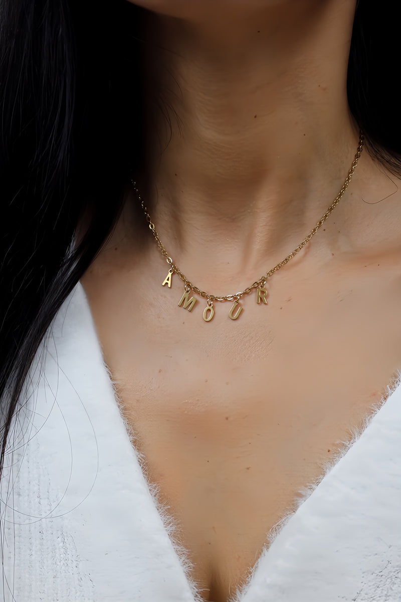 COLLIER • MÉLINA •