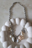 COLLIER • SHELL •