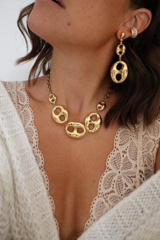 COLLIER • OLGA •