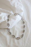 COLLIER • LINA •