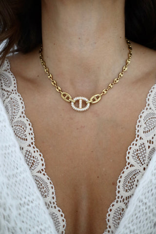 COLLIER • GUILIA •