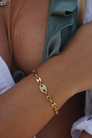 BRACELET • NECTARINE •