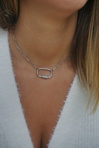 COLLIER • SATIN •