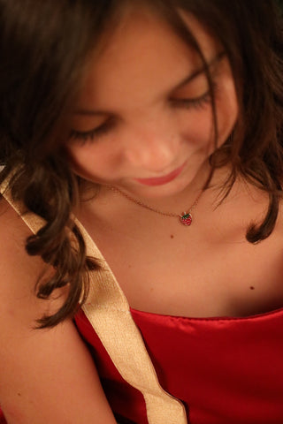 COLLIER • FRAISE •
