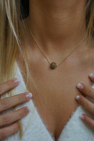 COLLIER • GURLI •