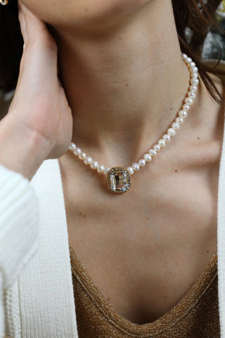 COLLIER • BESOIN •